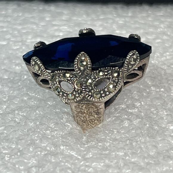 Sterling Silver 925 Marquise Cocktail Statement Ring Dark Blue Stone Size 7 Vntg - Picture 1 of 11